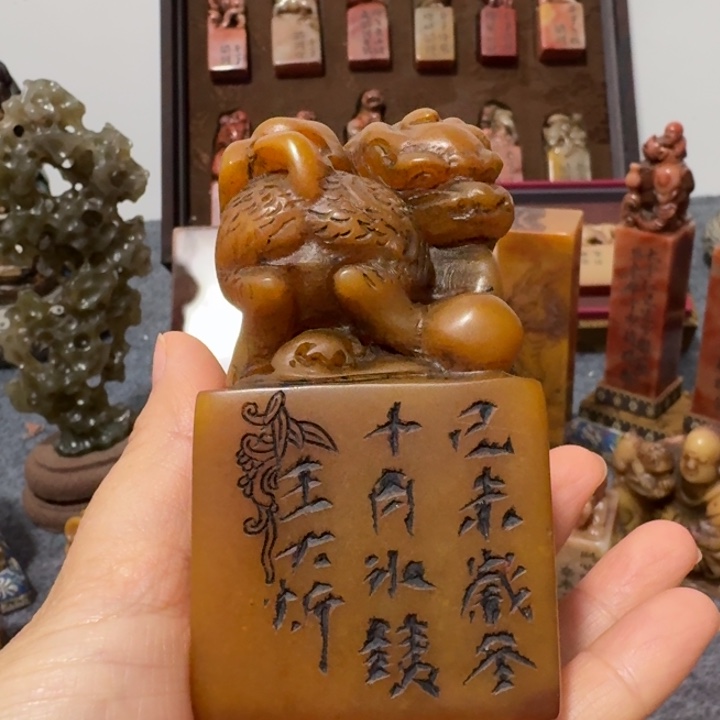 乐***修石材手工艺品摆件