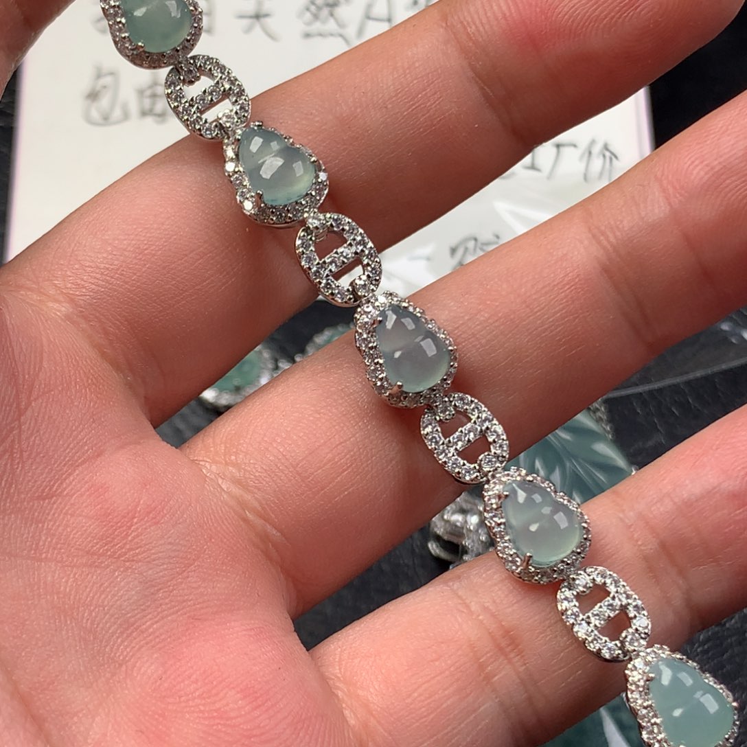 颈饰未镶嵌翡翠葫芦手链