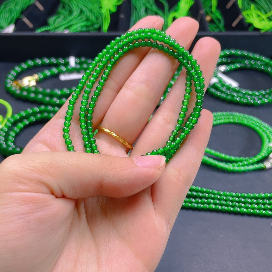 翡翠未镶嵌颈饰88888