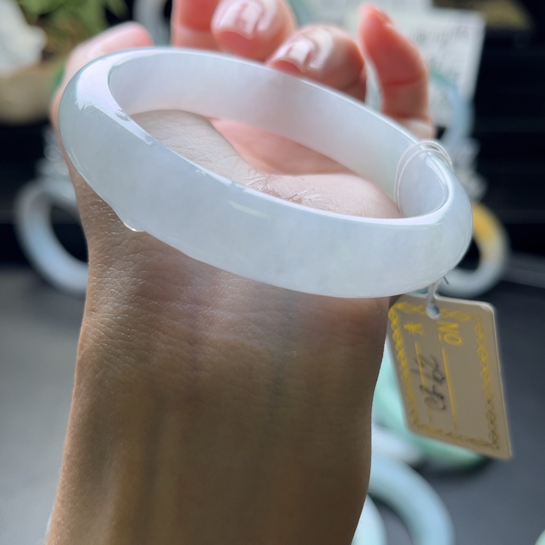 未镶嵌天然缅甸A货翡翠定制翡翠