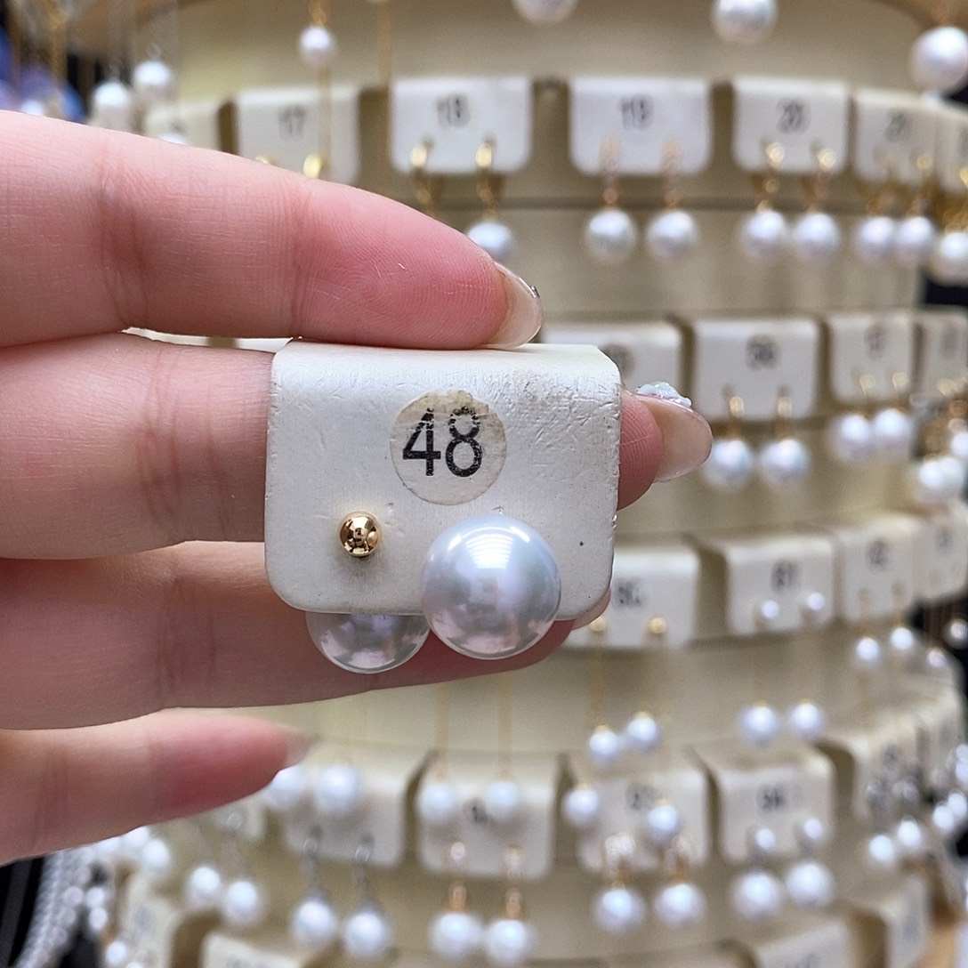 18K金镶嵌淡水珍珠耳饰