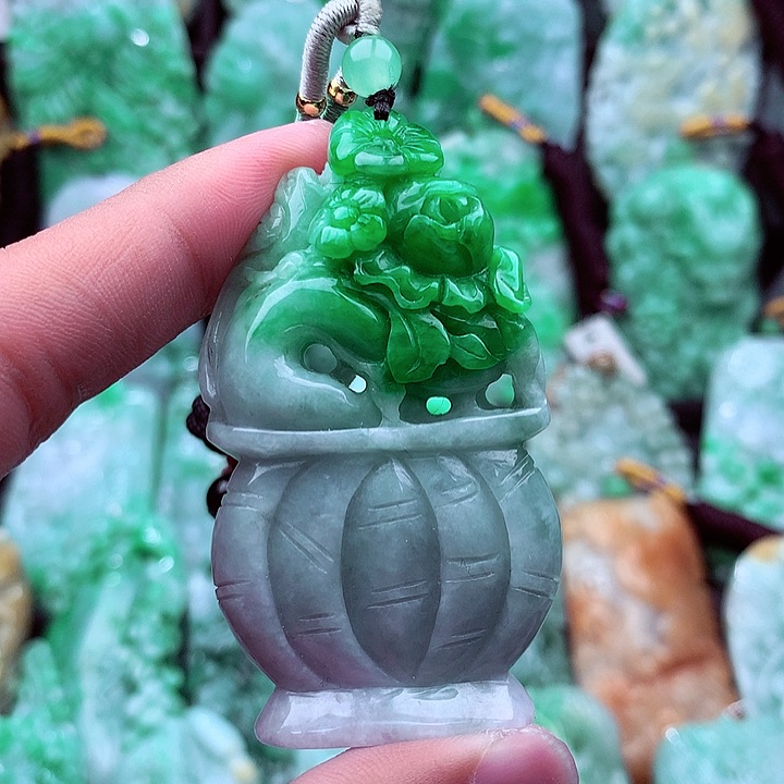 翡翠吊坠(不含链)未镶嵌