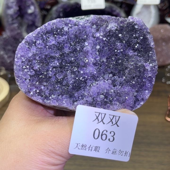 未镶嵌水晶大型摆件（非配饰）