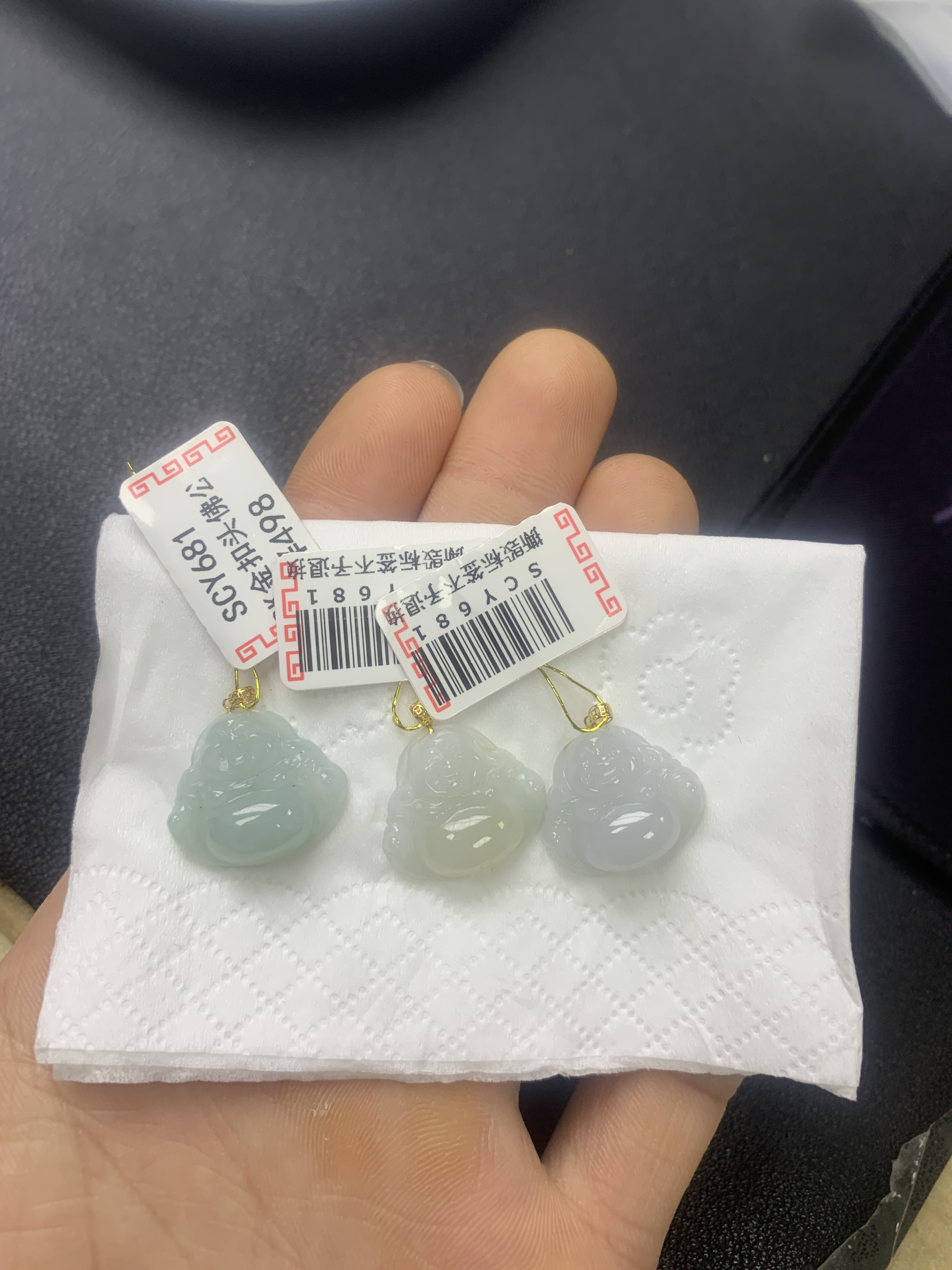 天然翡翠cxx005448佛公多样性发一件