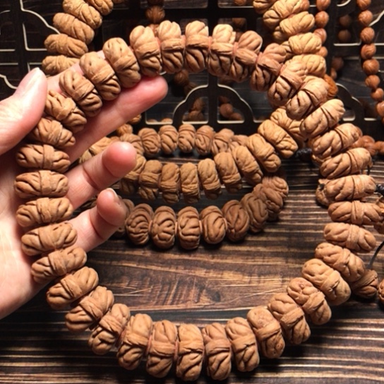 桃核手串鱼肚手持243711