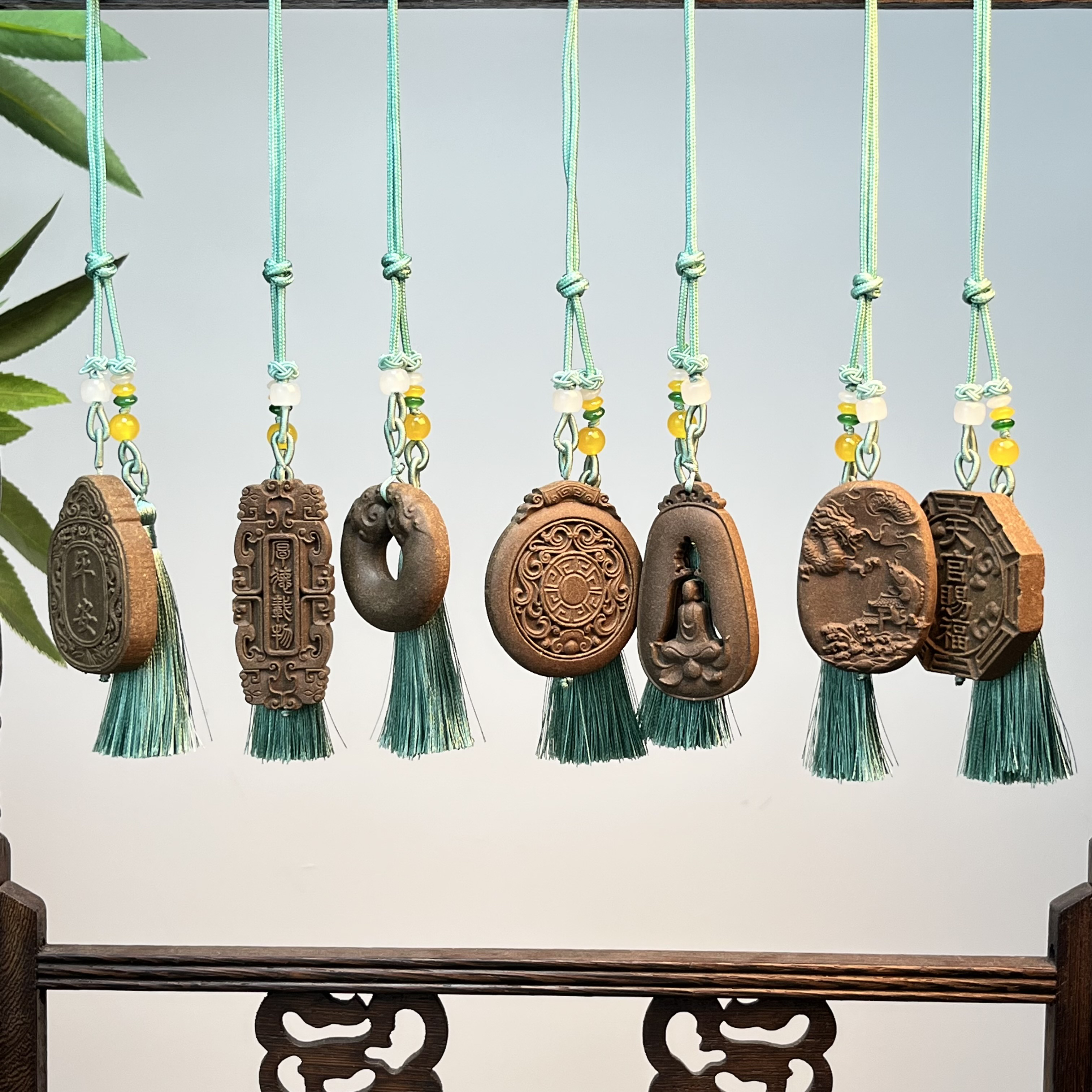 《挂件》古法合香牌清远香方吊坠配饰压襟非遗合香天然香牌持久留香