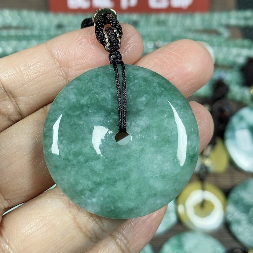 【闪购商品】翡翠颈饰未镶嵌玉吊坠翡翠玉平安扣
