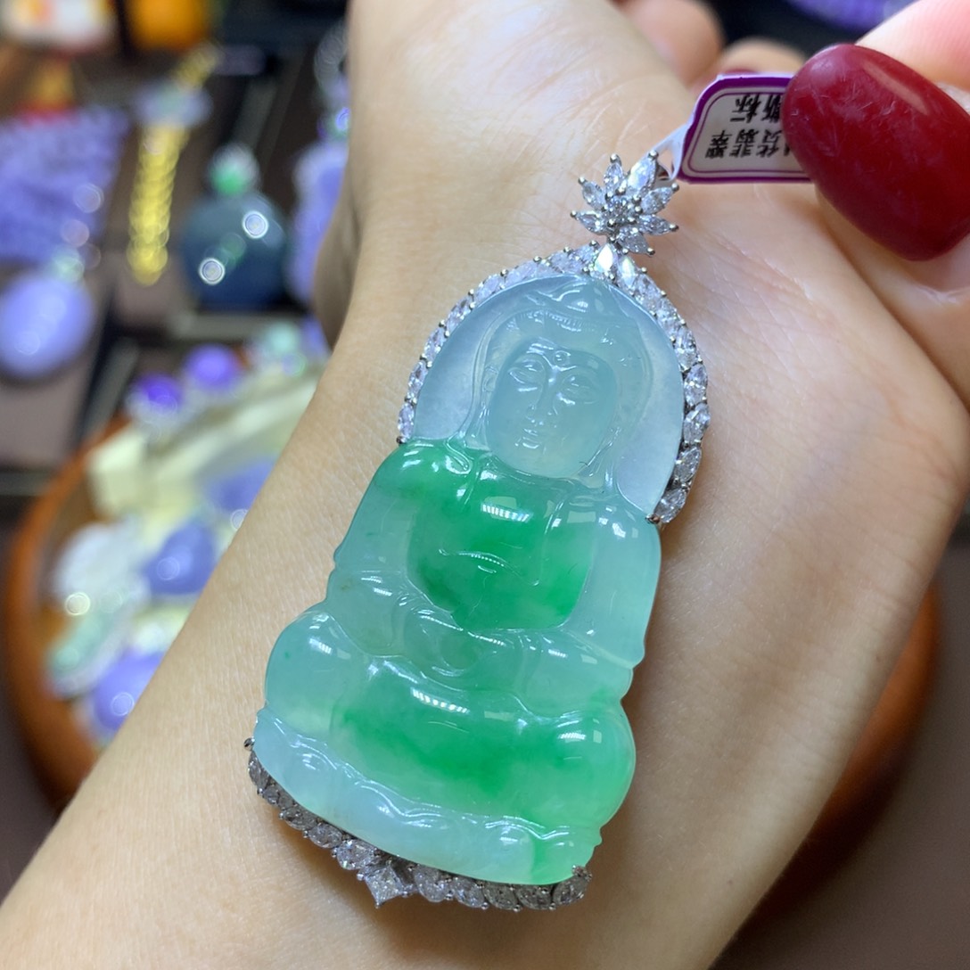 【闪购商品】翡翠颈饰18K金镶嵌翡翠