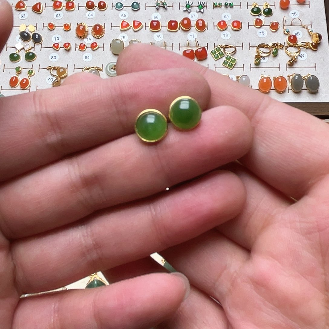 和田玉耳钉银S925镶嵌