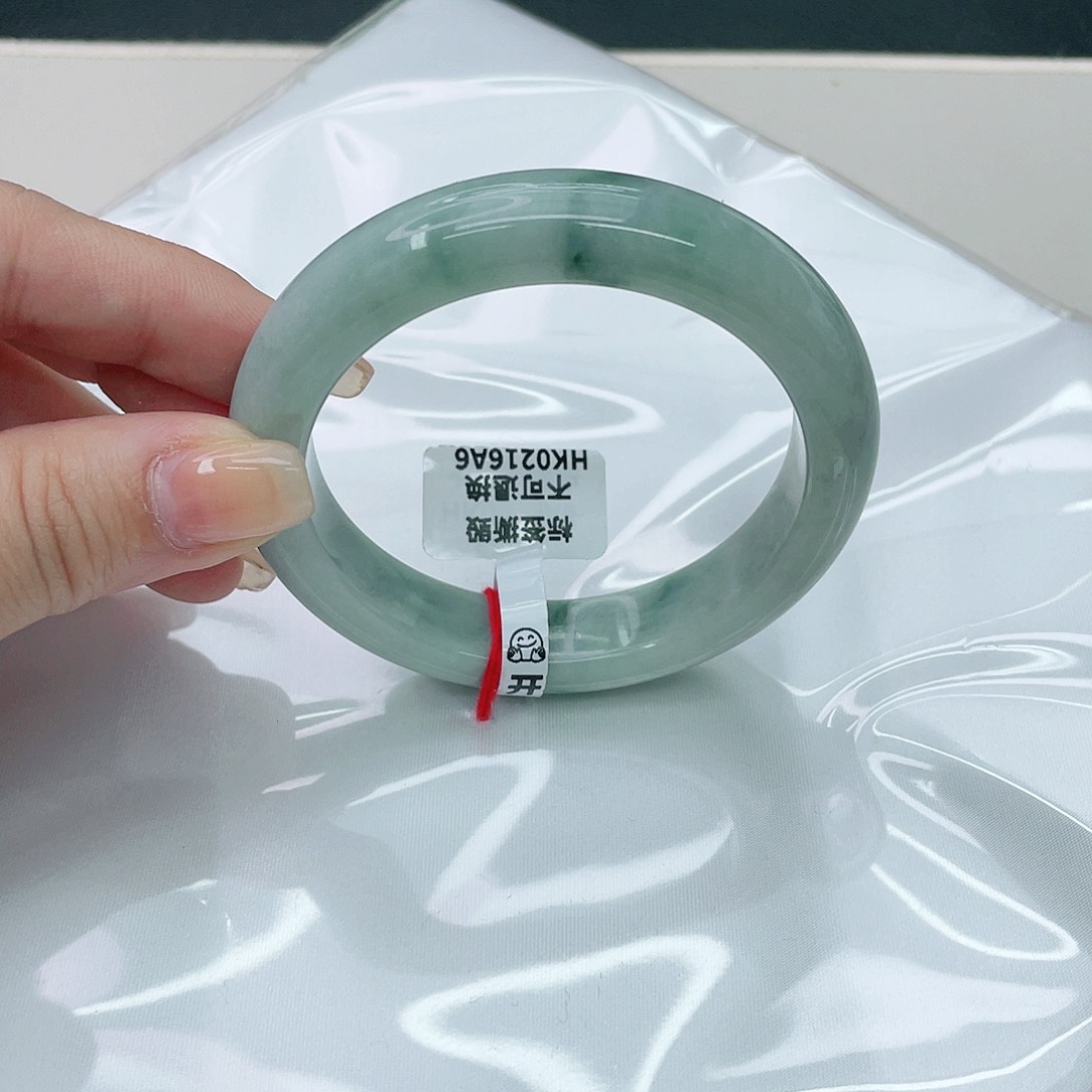 翡翠手镯未镶嵌正57.3