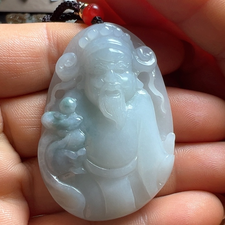 翡翠颈饰未镶嵌天然