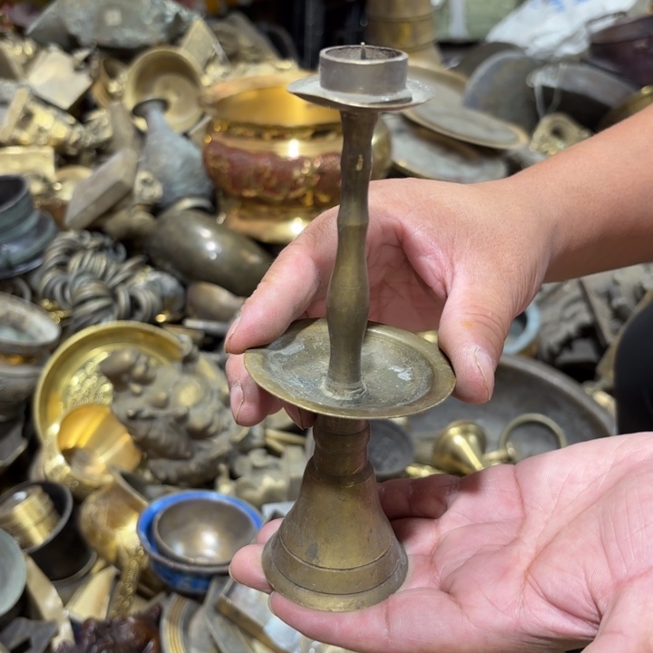 799 铜器物品理性消费
