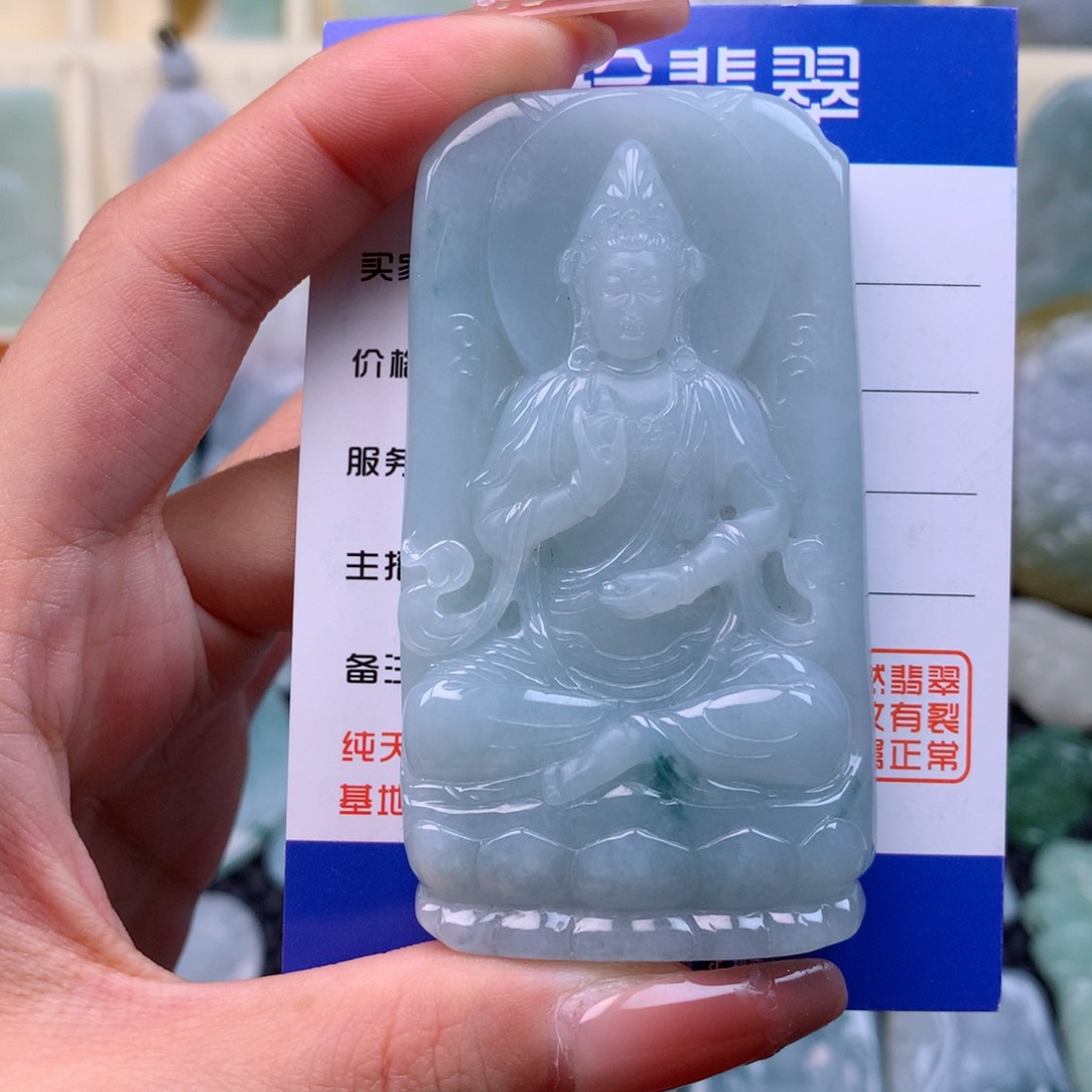 翡翠颈饰未镶嵌缅甸翡翠