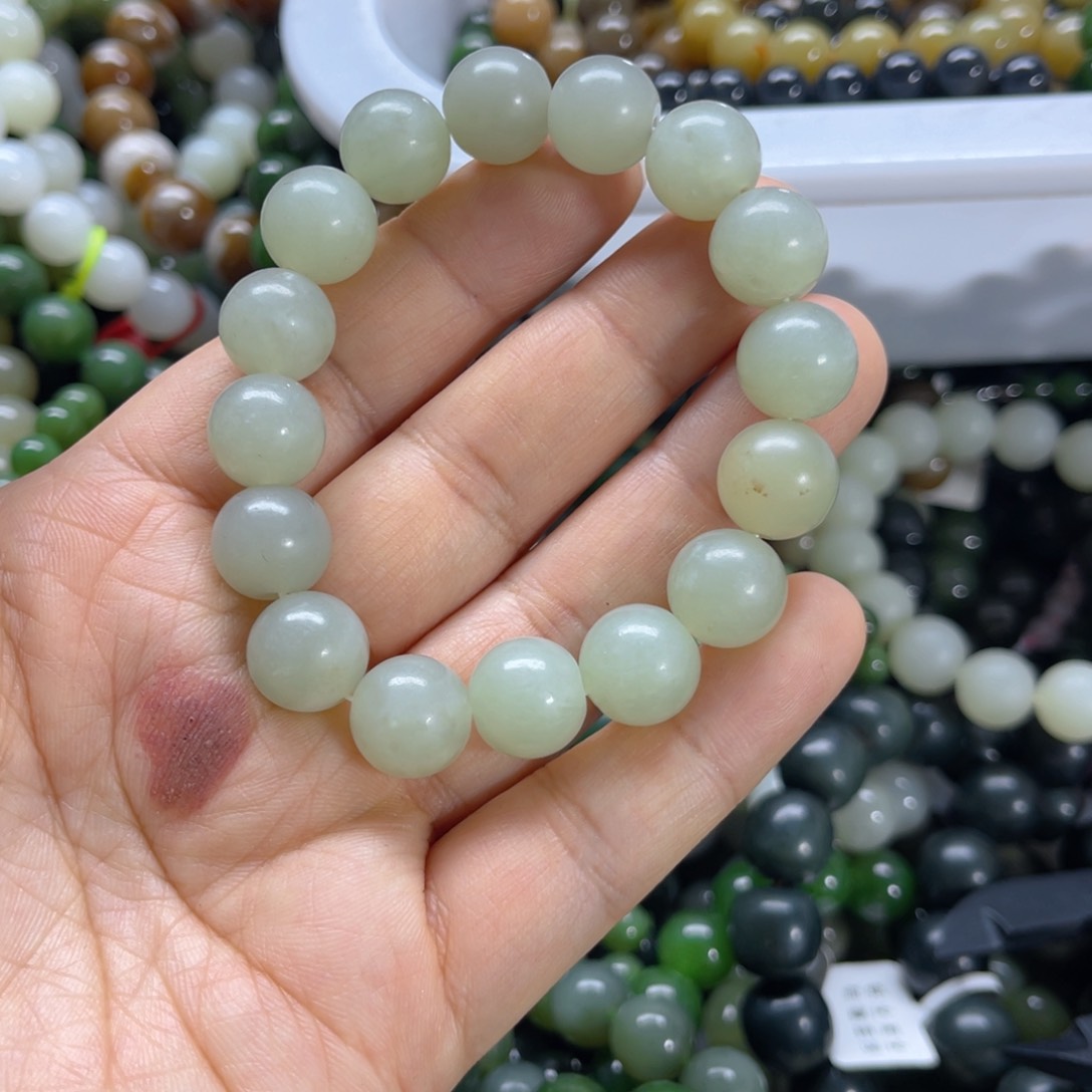 未镶嵌手链和田玉