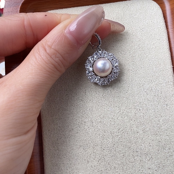 银S925镶嵌颈饰海水珍珠