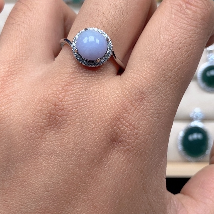 翡翠未镶嵌戒指戒指