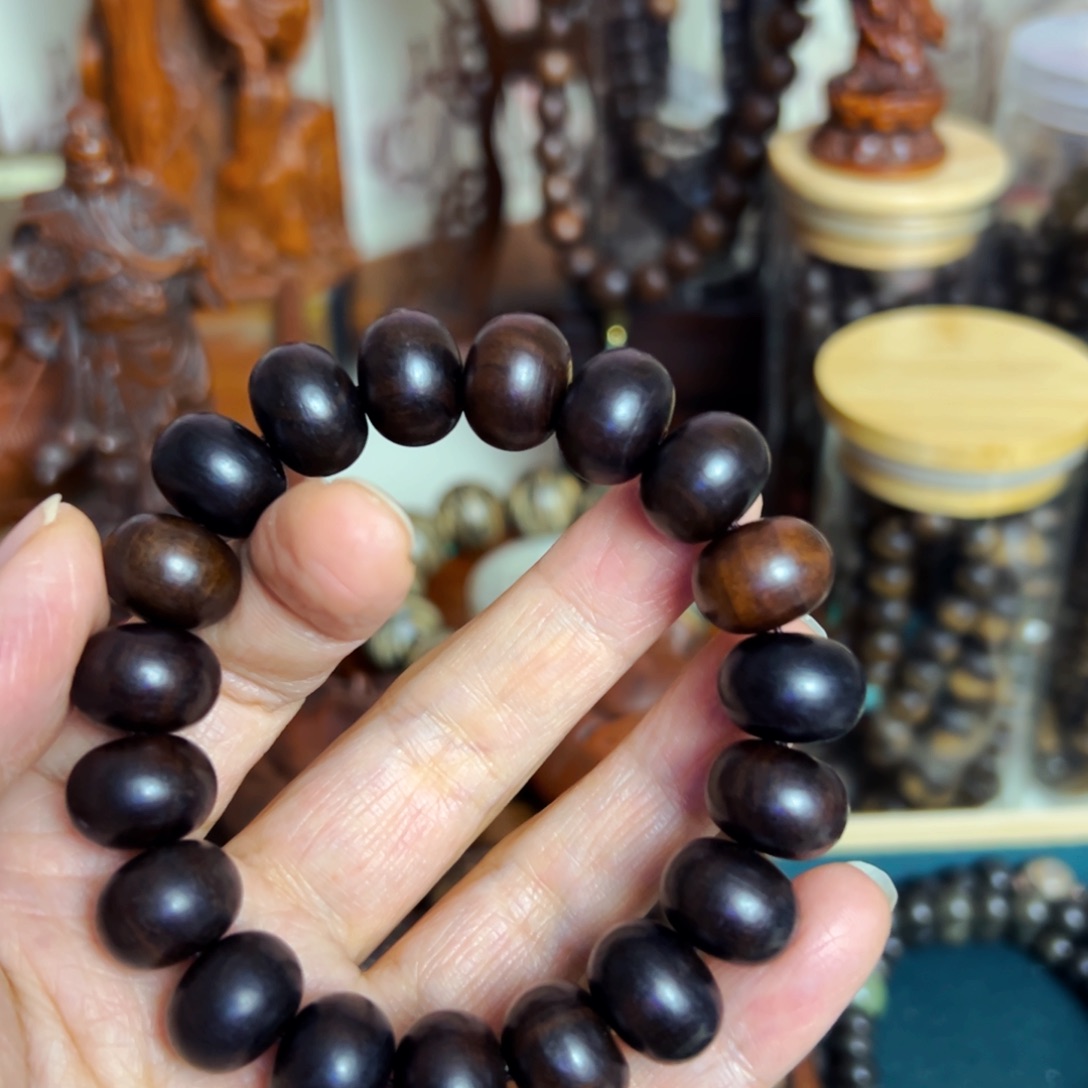 阴沉木年货节福利活动把件摆件文玩手串