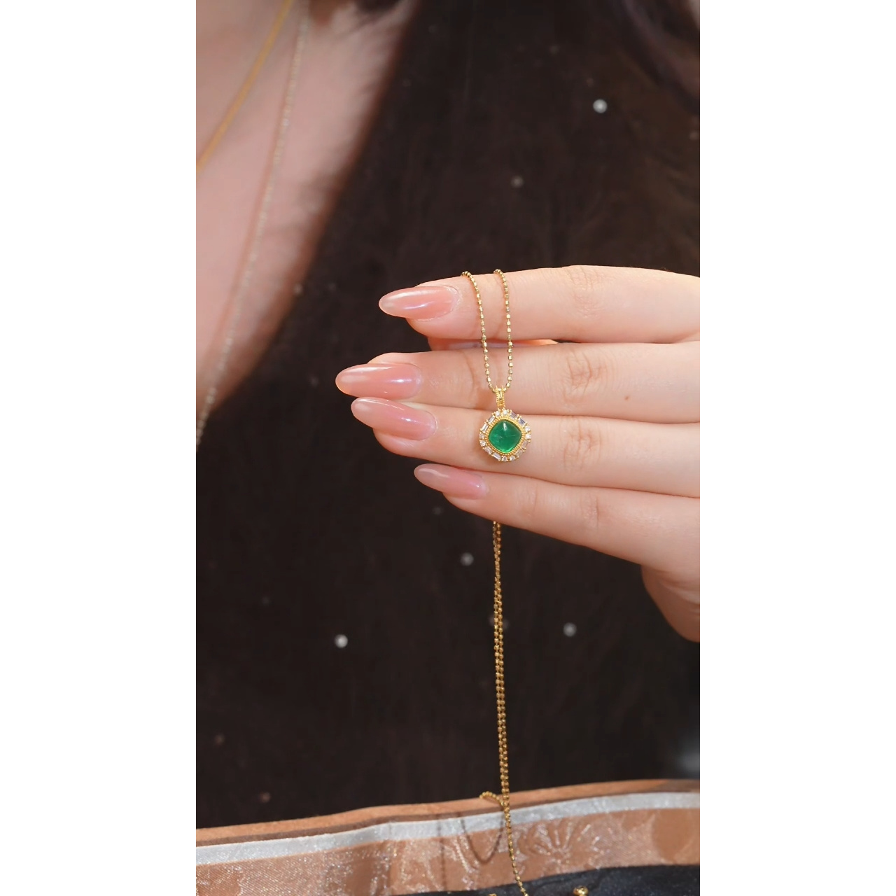 祖母绿吊坠不含链18K金镶嵌（1.3ct）@@U0282