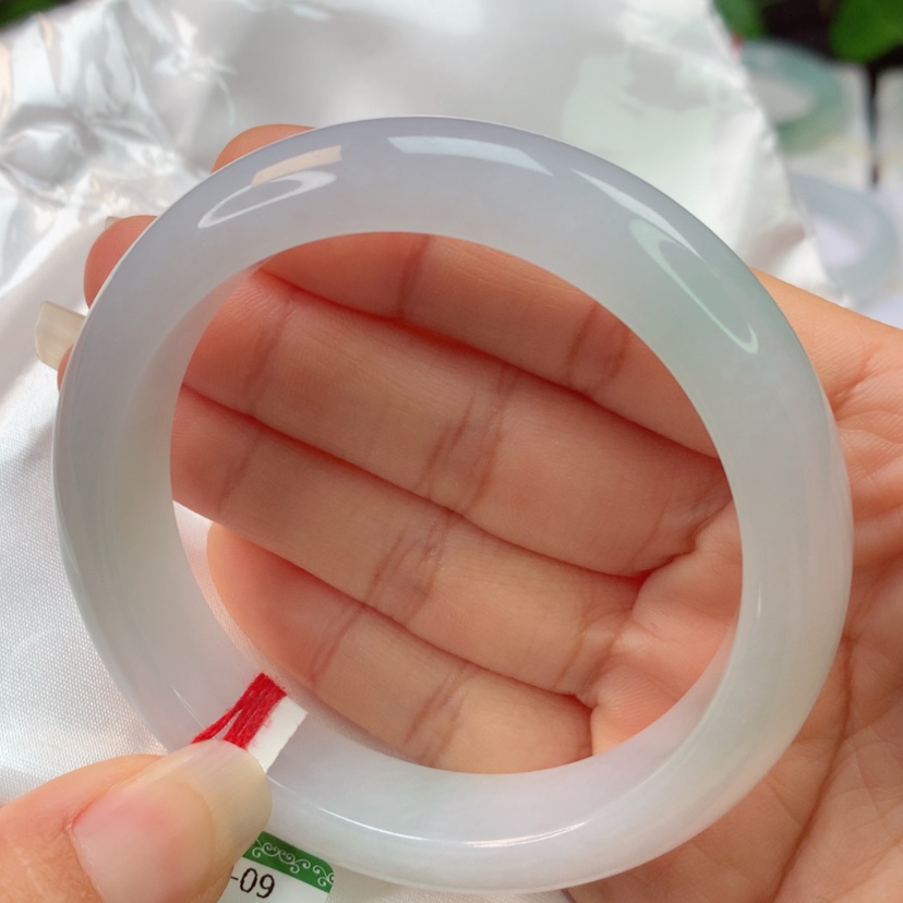 【闪购商品】翡翠手镯未镶嵌天然翡翠手镯