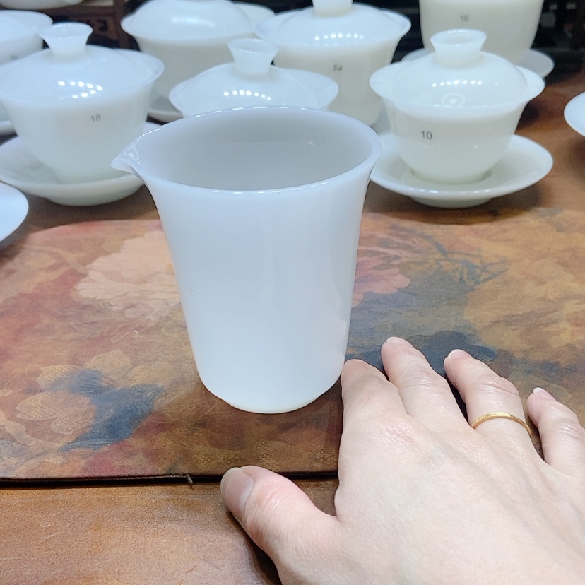 【闪购商品】你要吃好了我才给他们打个