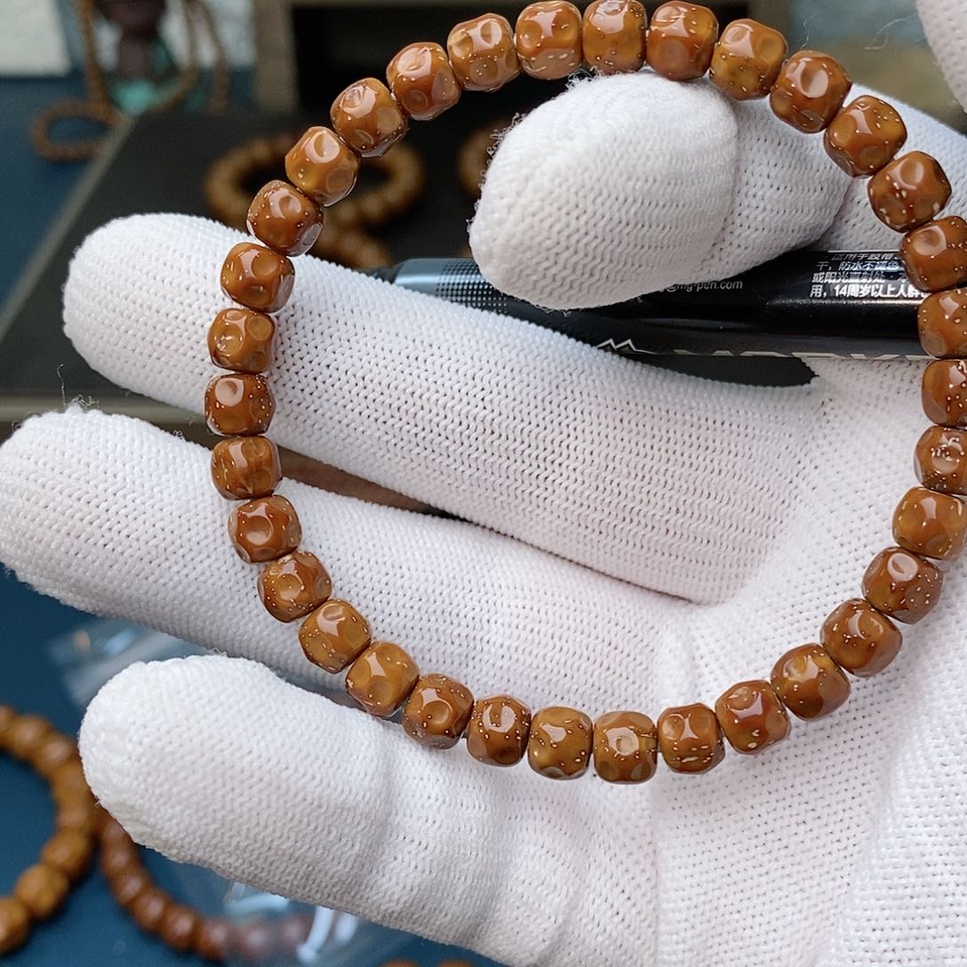 【闪购商品】紫金鼠手串面****修7无相单圈实心