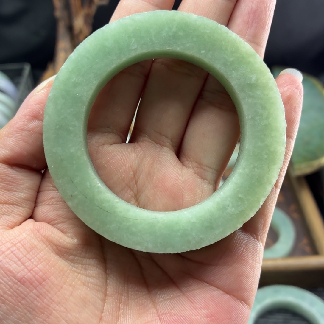 定制翡翠未镶嵌缅甸翡翠A货手镯毛胚定制