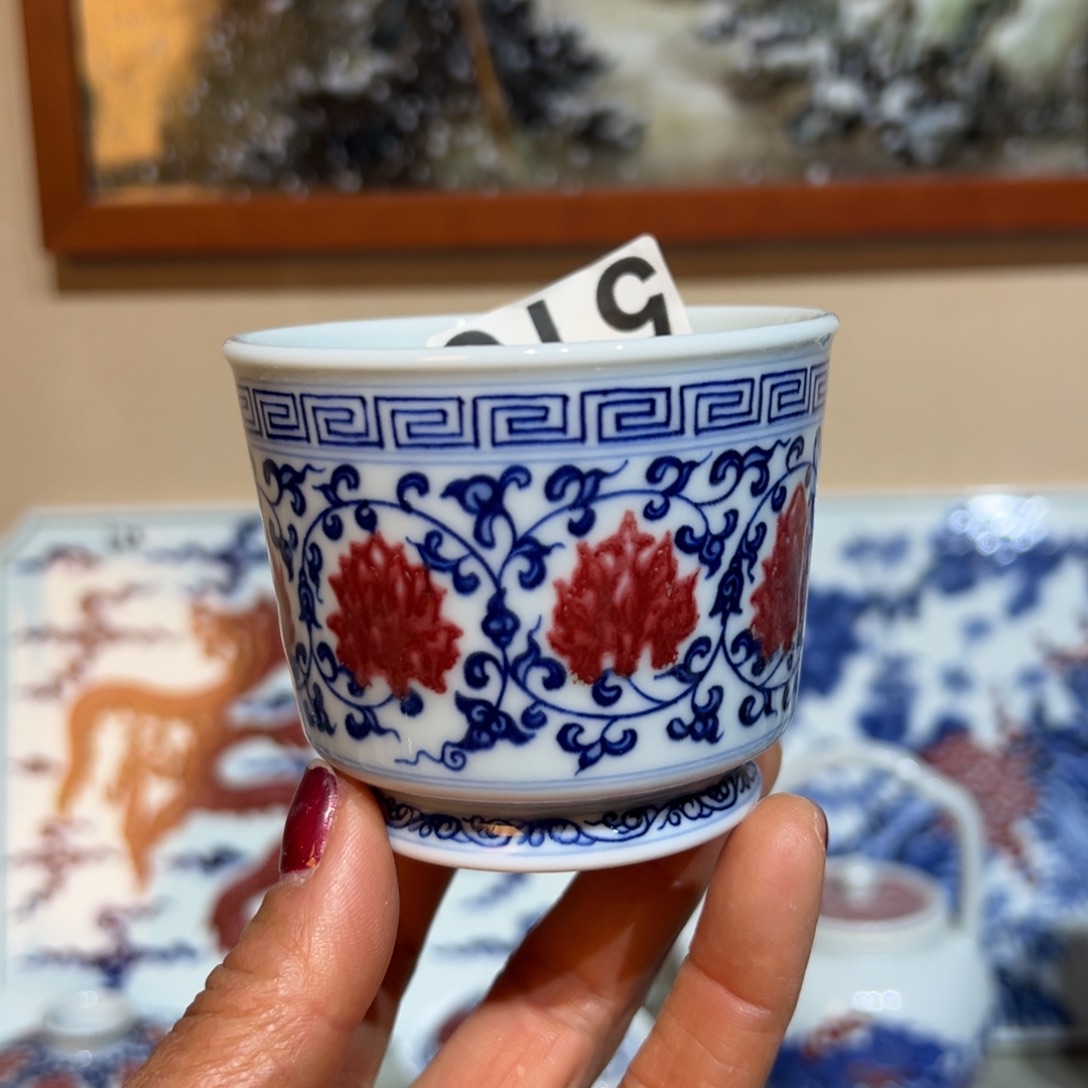 勇***嘴现代瓷青花釉里红工艺