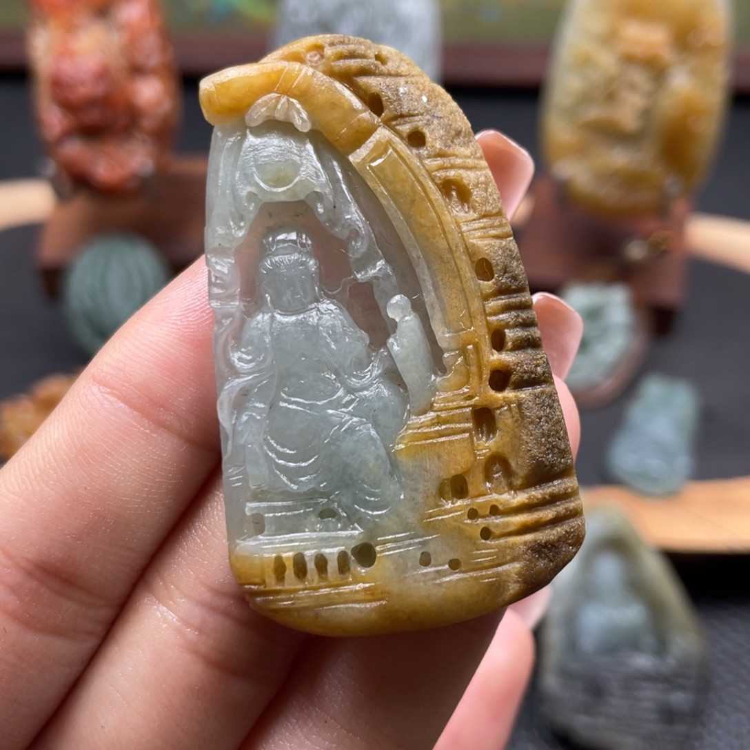 定制翡翠未镶嵌翡翠