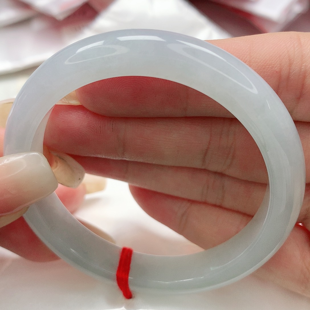 【闪购商品】翡翠手镯未镶嵌缅甸天然A货翡翠