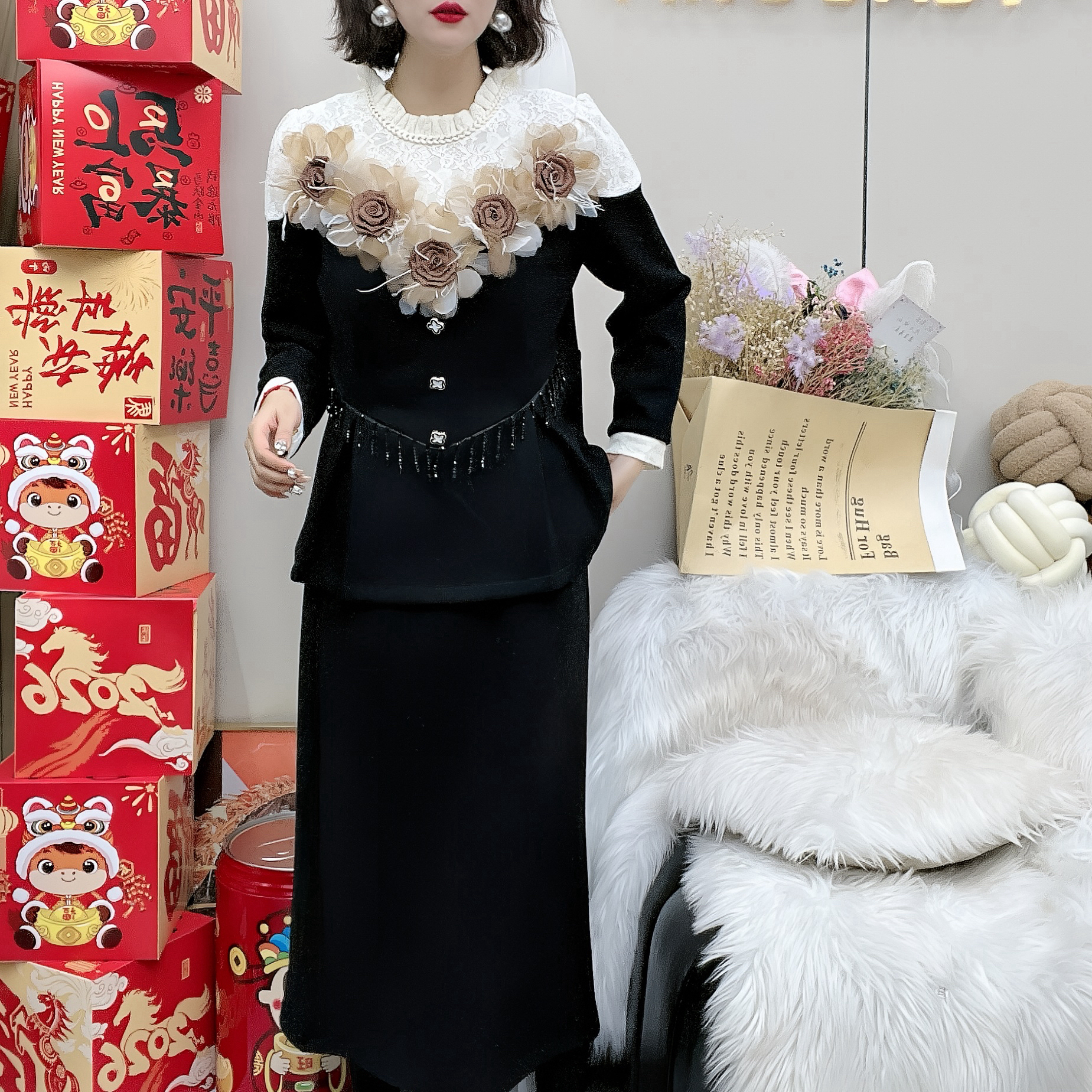 YY大码(花漫天)时尚高级感设计遮肚气质女神时尚套装冬季