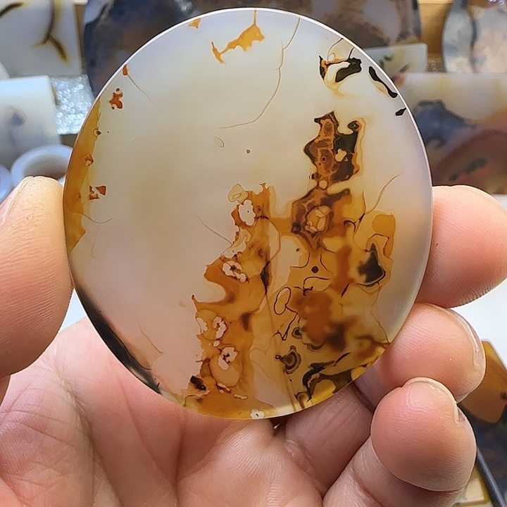 玛瑙/玉髓未镶嵌颈饰