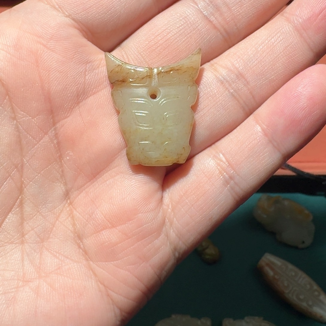 和田玉颈饰未镶嵌旭****g