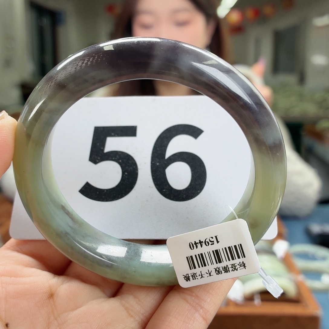 和田玉未镶嵌手镯微瑕