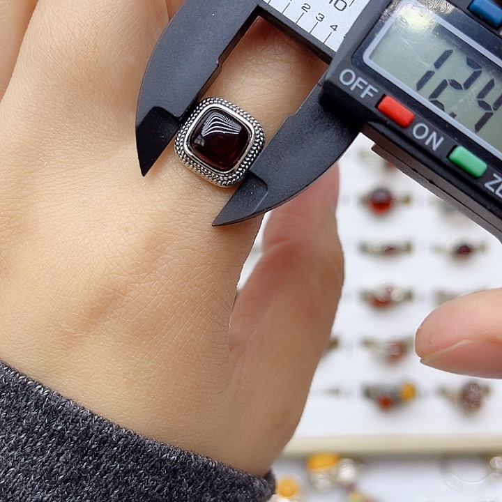 血珀戒指银S925镶嵌天然