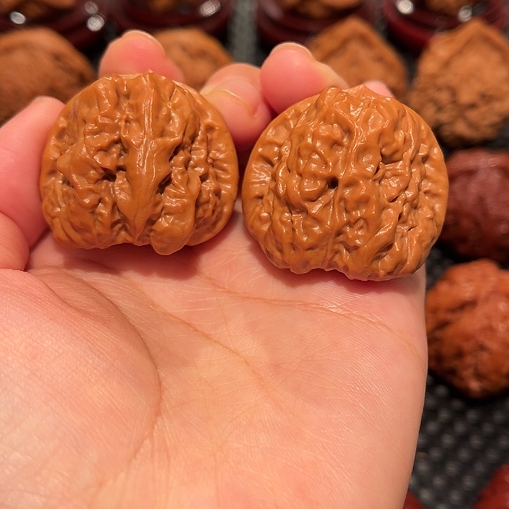 文玩核桃把件蛤蟆