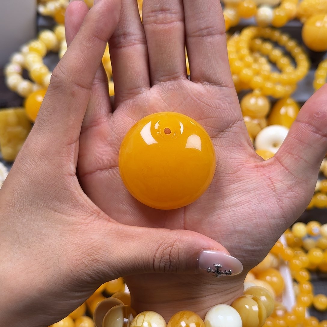 琥珀珠宝奇石未镶嵌公主扣