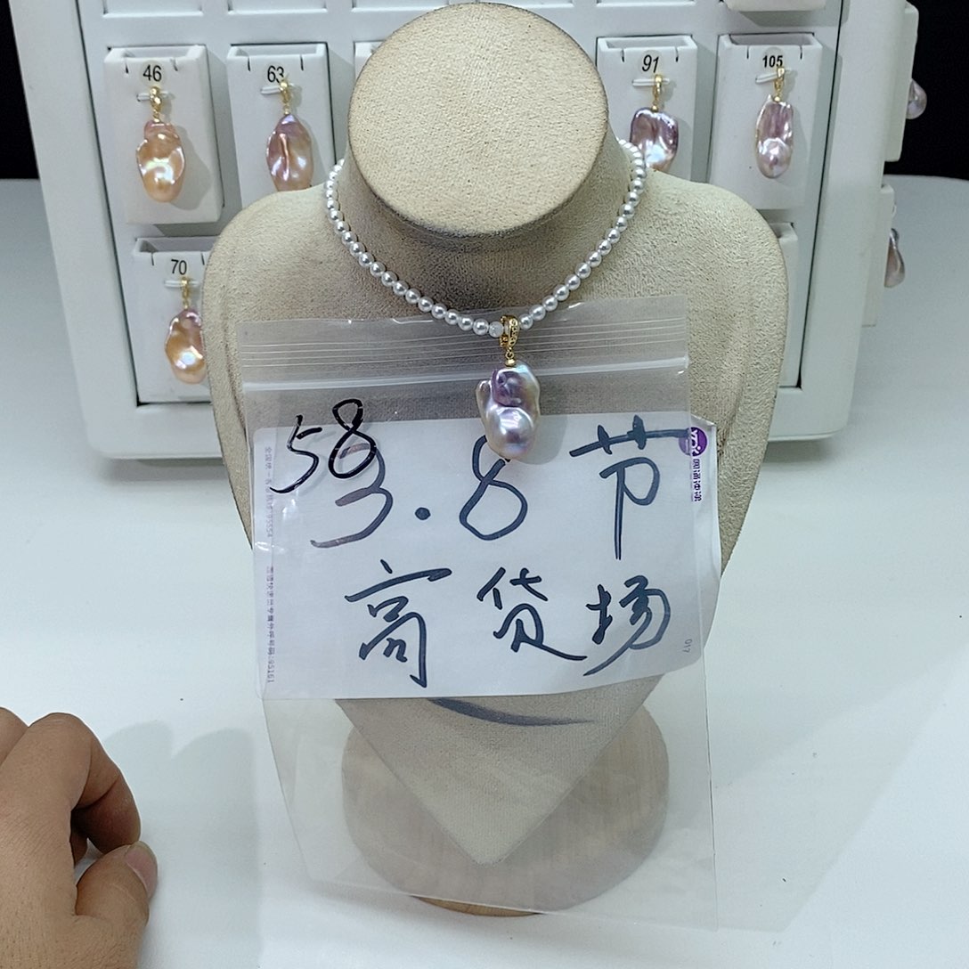 淡水珍珠颈饰合金