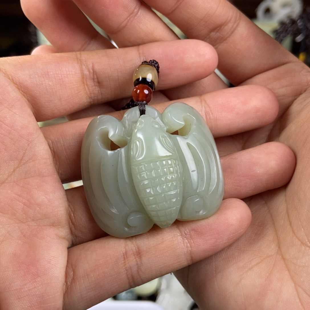 和田玉挂件未镶嵌