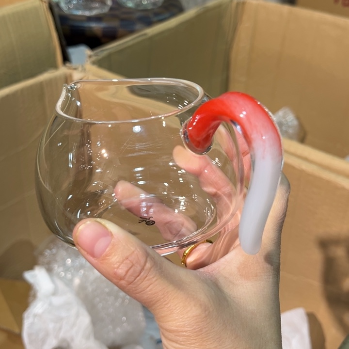 帅***气玻璃手工艺品淡然渐变红微瑕