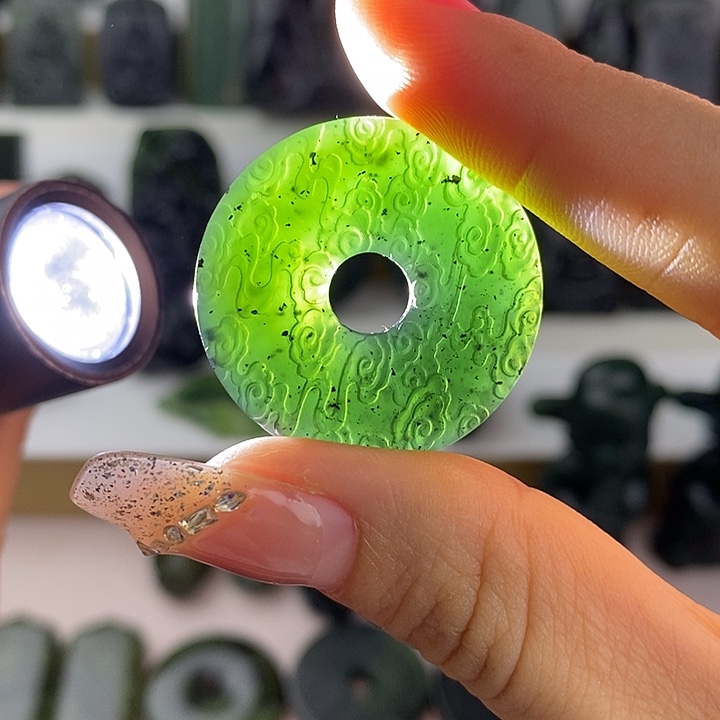 蛇纹石玉未镶嵌祥云平安扣