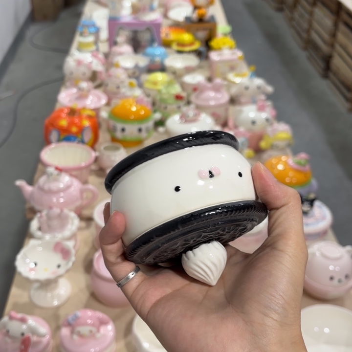 在外面吃了饭在回你电话紫砂