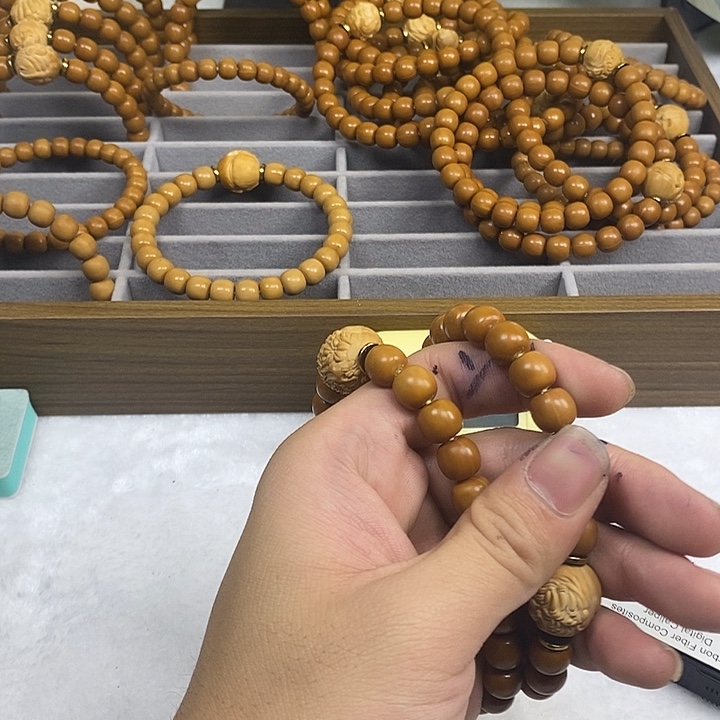 独***啸吊坠猴头核桃猴头