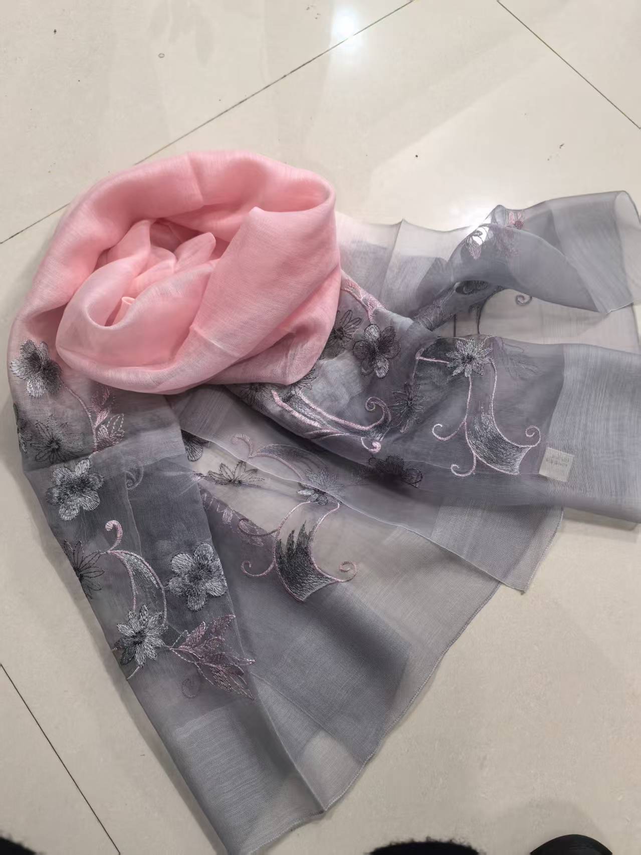 C397 灰粉渐变 桑蚕丝羊毛围巾披肩百搭秋冬保暖70*180