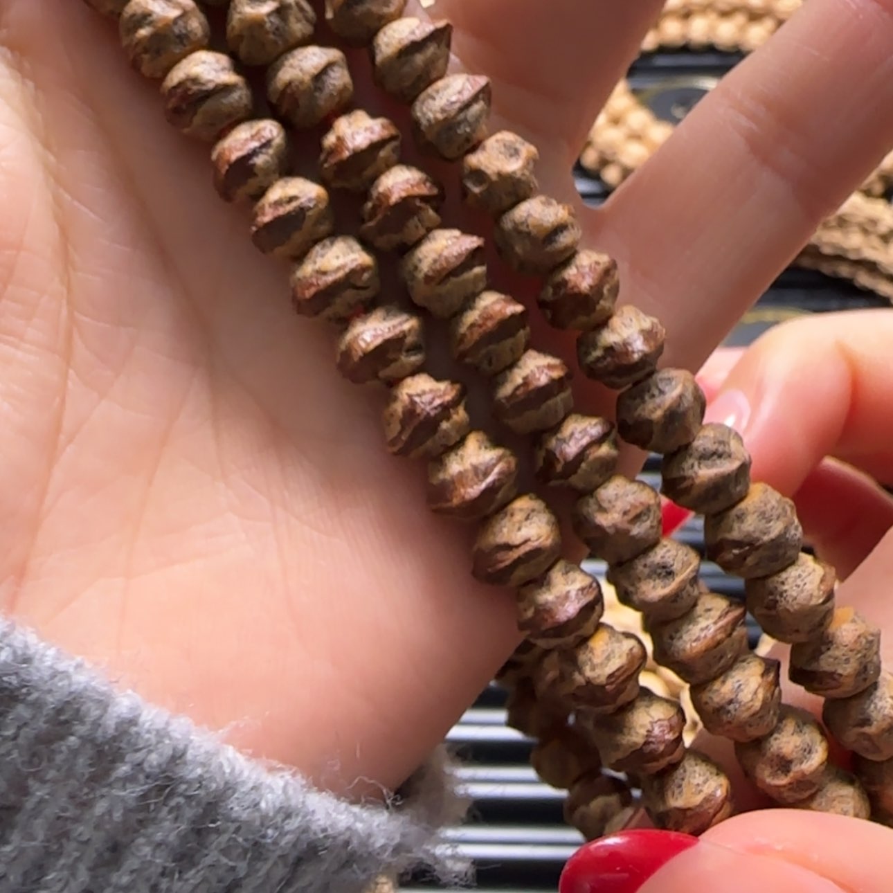 【闪购商品】柏香籽/百香籽吊坠那**咯