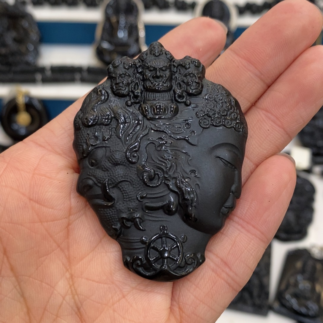 黑***夢蛇纹石玉未镶嵌吊坠