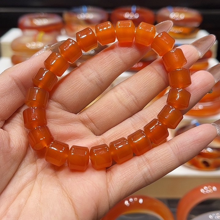 玛瑙/玉髓手串未镶嵌