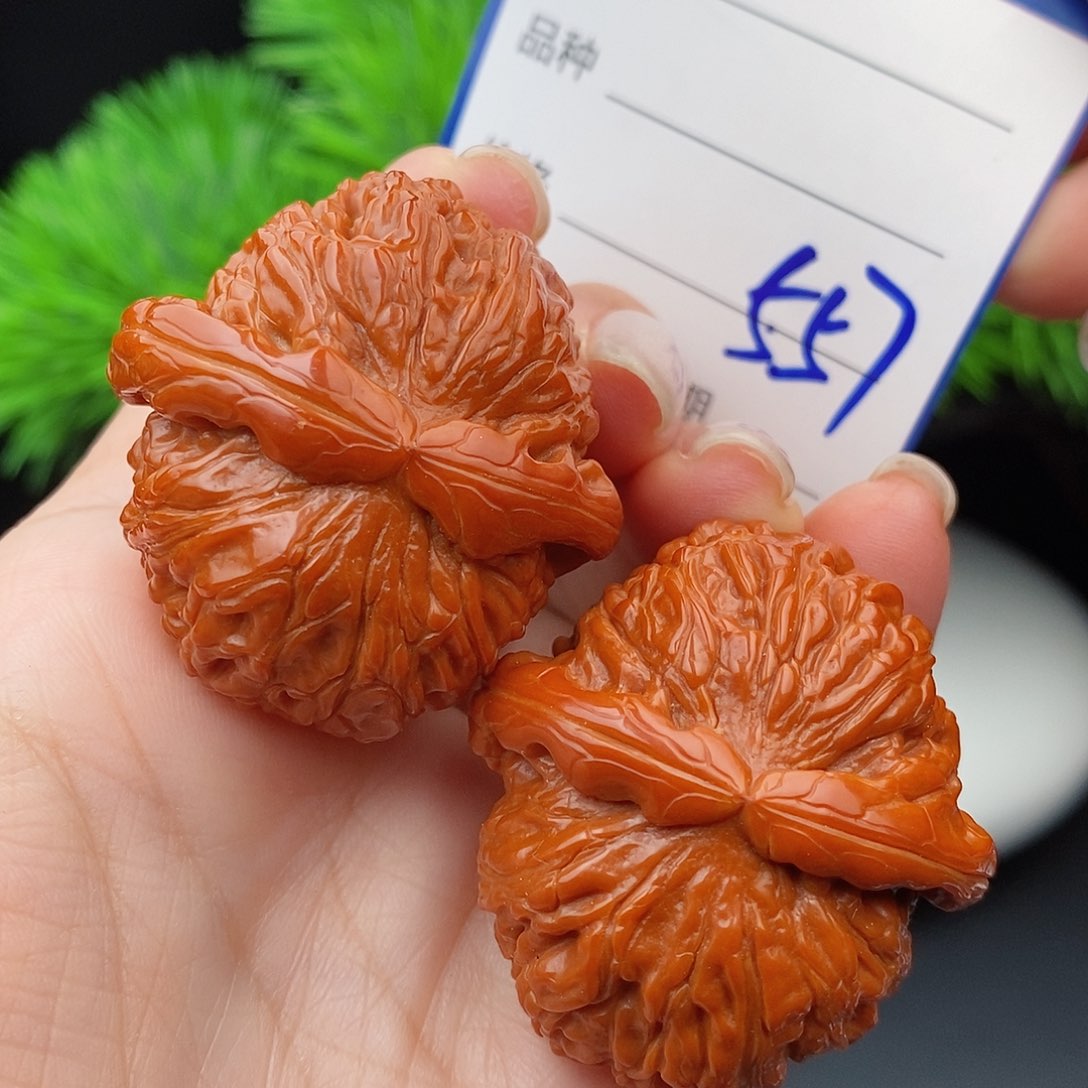文玩核桃吊坠39闷白557