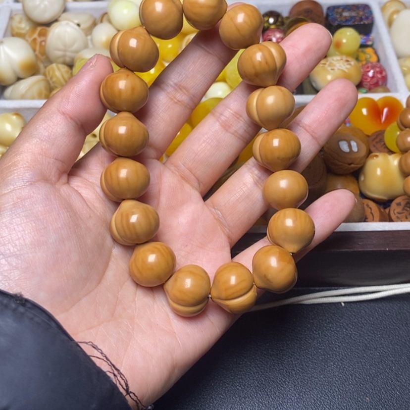 【闪购商品】吊坠猴头核桃天**龙光面16