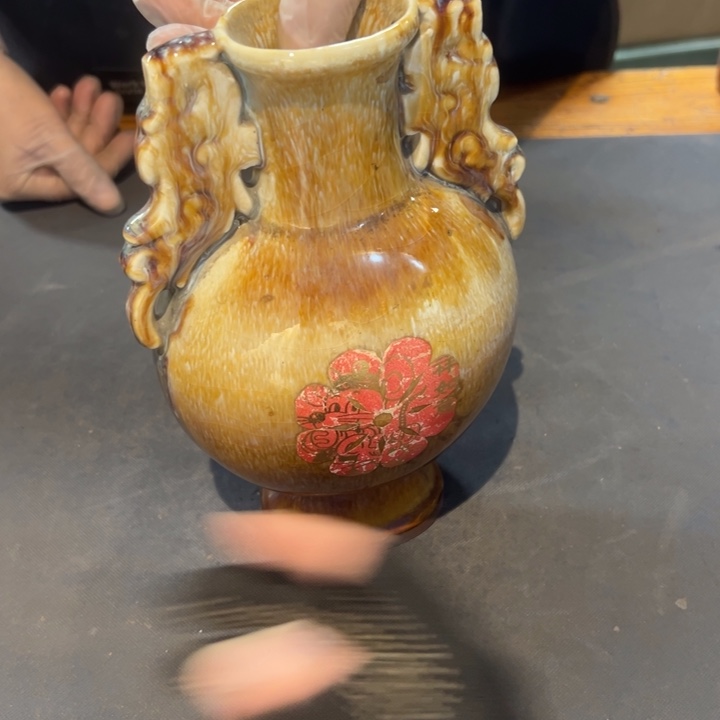 勇***心瓷片拾六家的瓷器瓷器