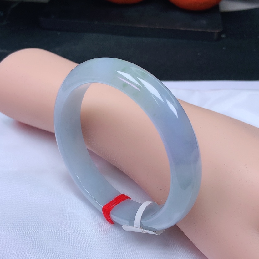 【闪购商品】翡翠手镯未镶嵌噜*啦，
